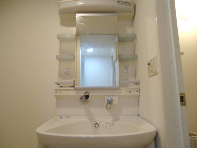 洗面設備　シャンプードレッサー付洗面