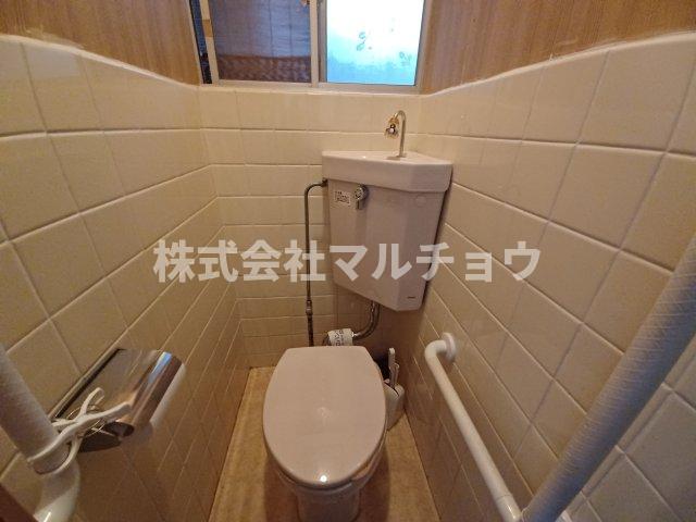 トイレ　落ち着いたトイレです