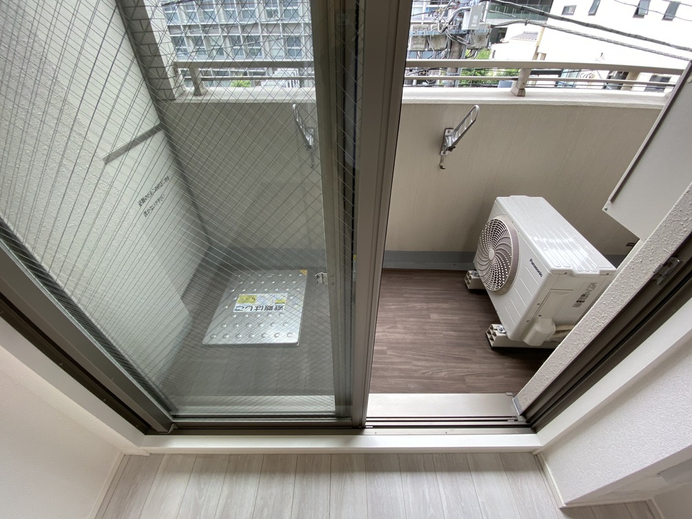 バルコニー　■参考資料画像