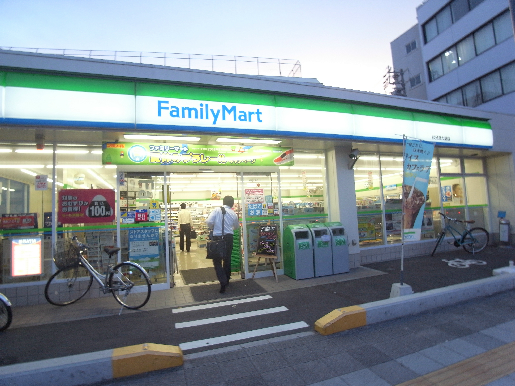 コンビニ　ファミリーマート 伏見通大須店 (コンビニ)（コンビニ）まで320m