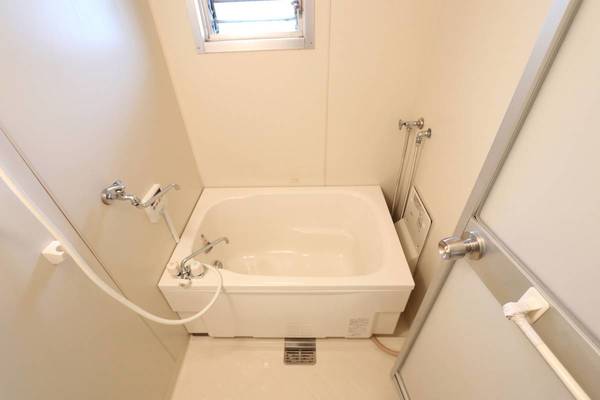 バス・シャワールーム　ビレッジハウスの同一物件・同一タイプの間取りの写真です