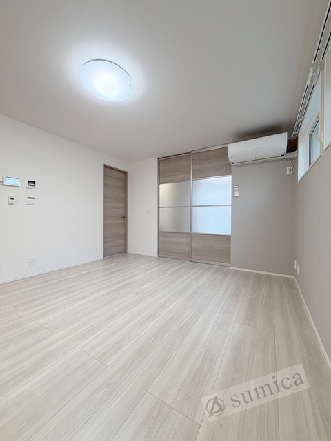 その他部屋・スペース　ホワイトベースで明るい内装♪