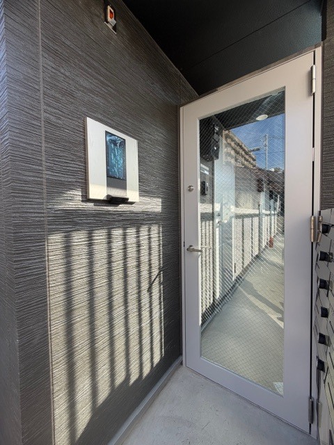 エントランス　同施工会社参考画像