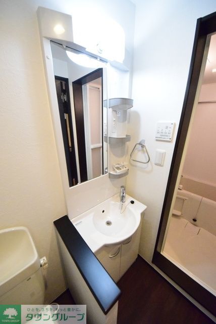 洗面設備　嬉しい独立洗面台