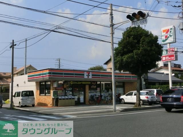 コンビニ　ファミリーマート千葉稲毛東一丁目店（コンビニ）まで405m