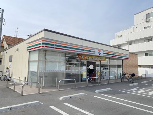 コンビニ　セブンイレブン 堺学園町店（コンビニ）まで491m