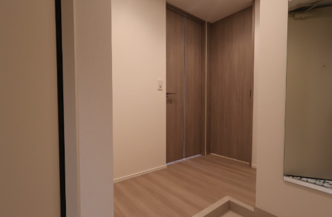 玄関　※参考写真