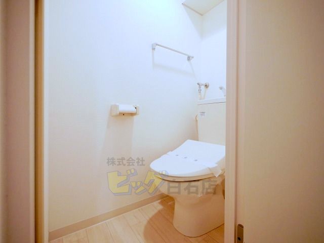 トイレ　ウォシュレット完備しています♪