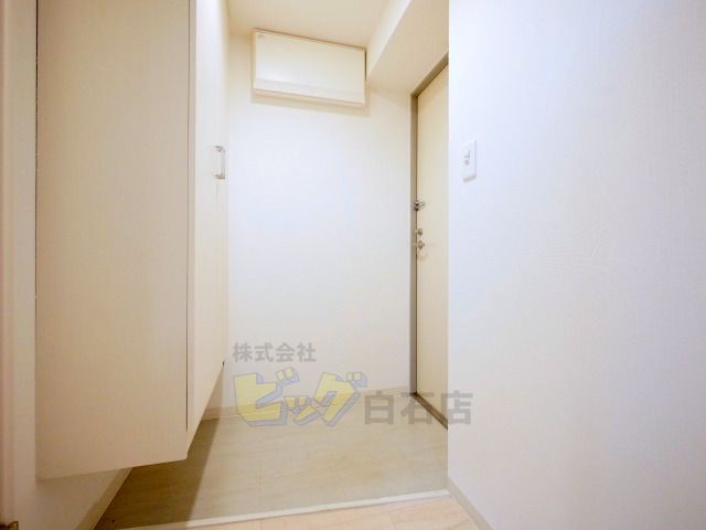 玄関　広々とした玄関です♪