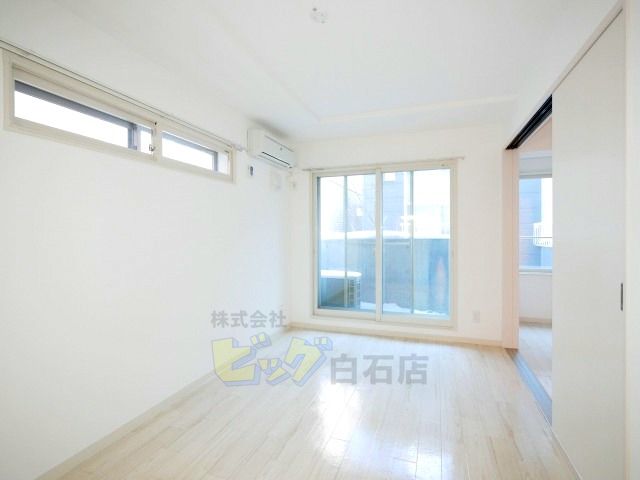 居室・リビング　お洒落なデザイナーズマンションです♪