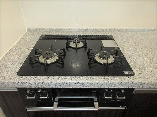 その他設備　3口ガスコンロ　※前回募集時2025年4月撮影