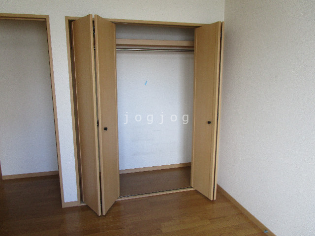 収納　子供部屋