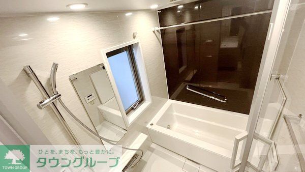 バス・シャワールーム　お問合せは(株)タウンハウジングレジデンス事業部までお問合…