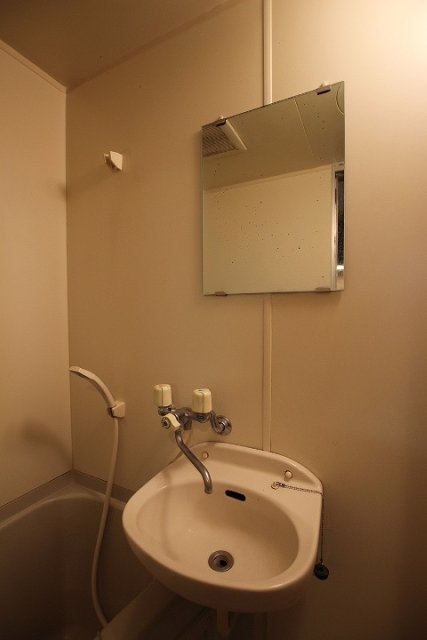 洗面設備　同物件別号室