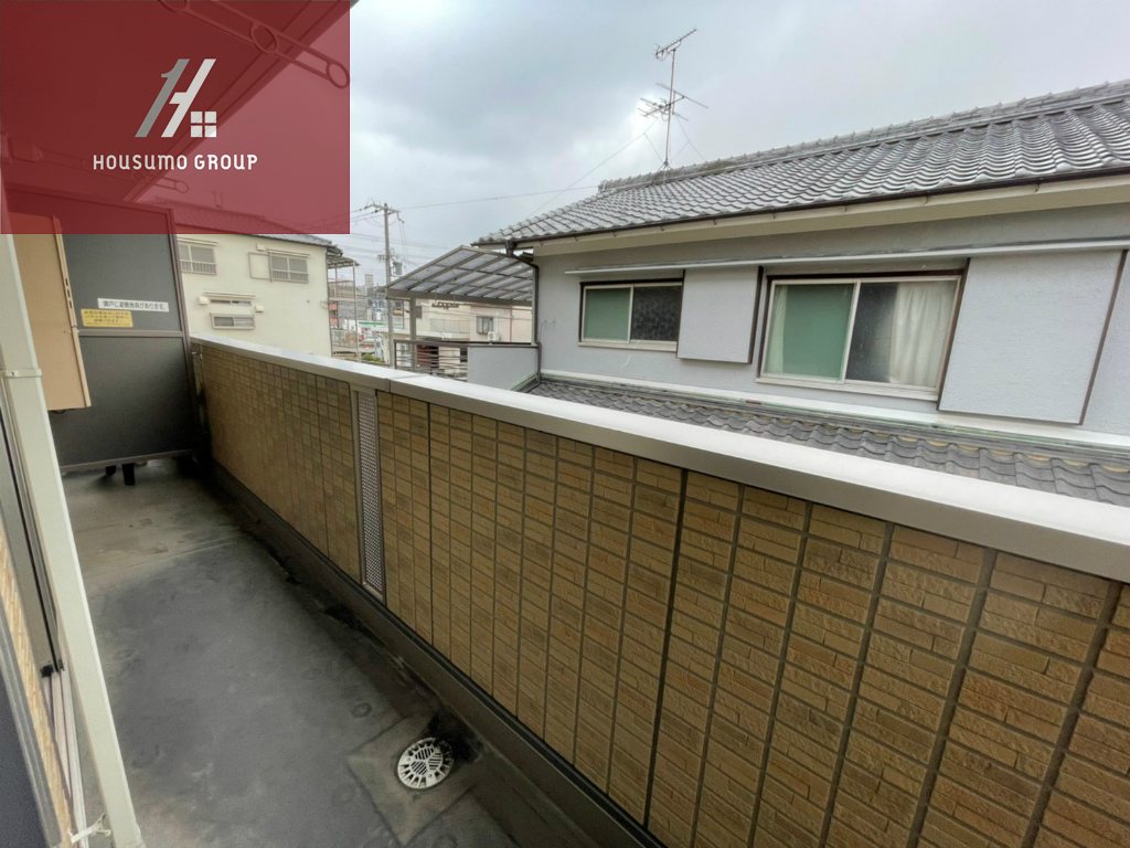 バルコニー　同施工会社・同型モデルの室内です。（参考写真・イメージ写真）