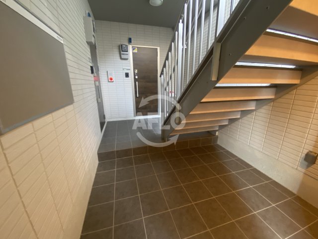 ロビー　クラシスト北畠　ロビー