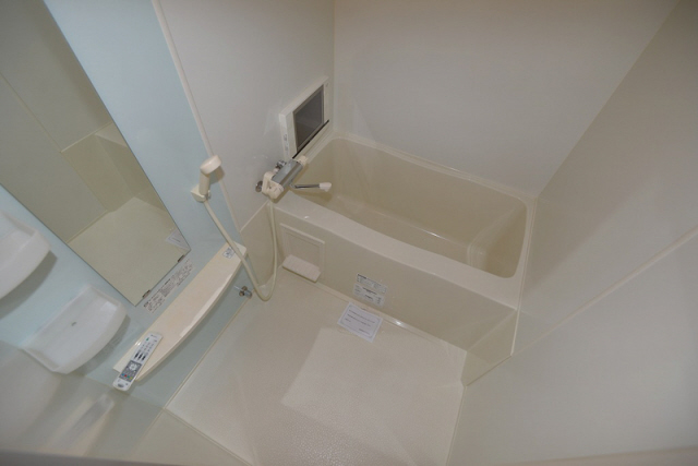 バス・シャワールーム　お風呂で日々の疲れを落としましょう