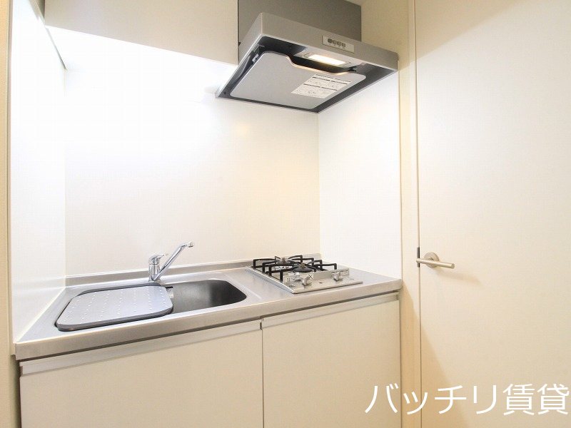 キッチン　画像は、同型タイプの為、現状を優先いたします。