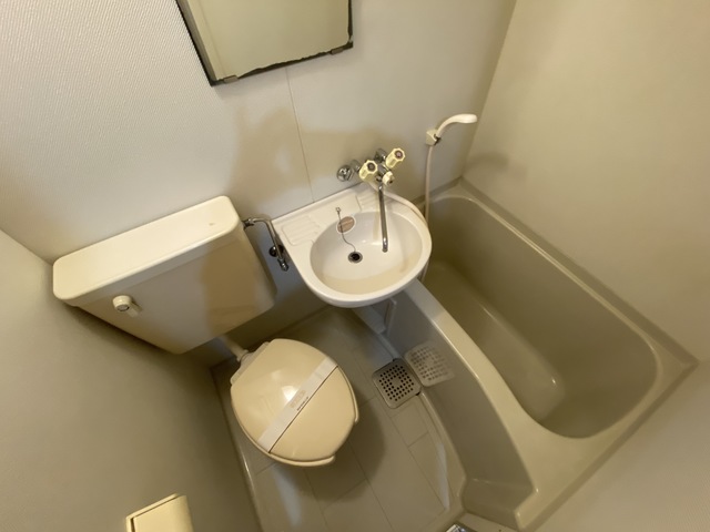 バス・シャワールーム　お掃除も楽ちんですね。