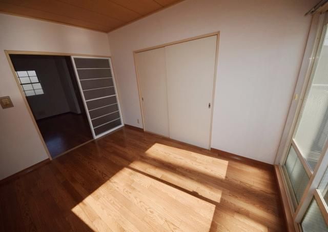 その他部屋・スペース　★明るい洋室★