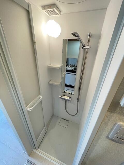 バス・シャワールーム　シャワールーム