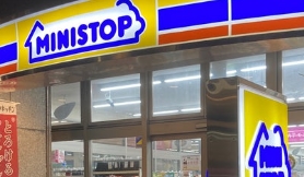 コンビニ　ミニストップ新宿左門町店（コンビニ）まで343m
