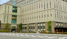 病院　慶應義塾大学病院（病院）まで559m