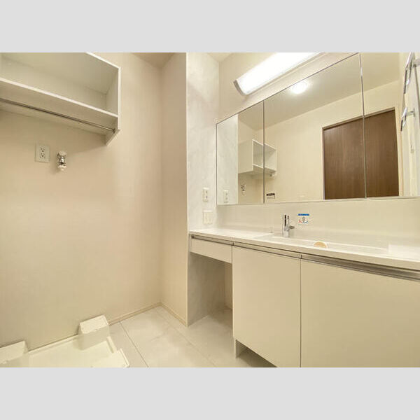 洗面設備　洗面所