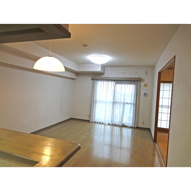 居室・リビング　リビング