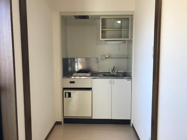 キッチン　キッチンです。