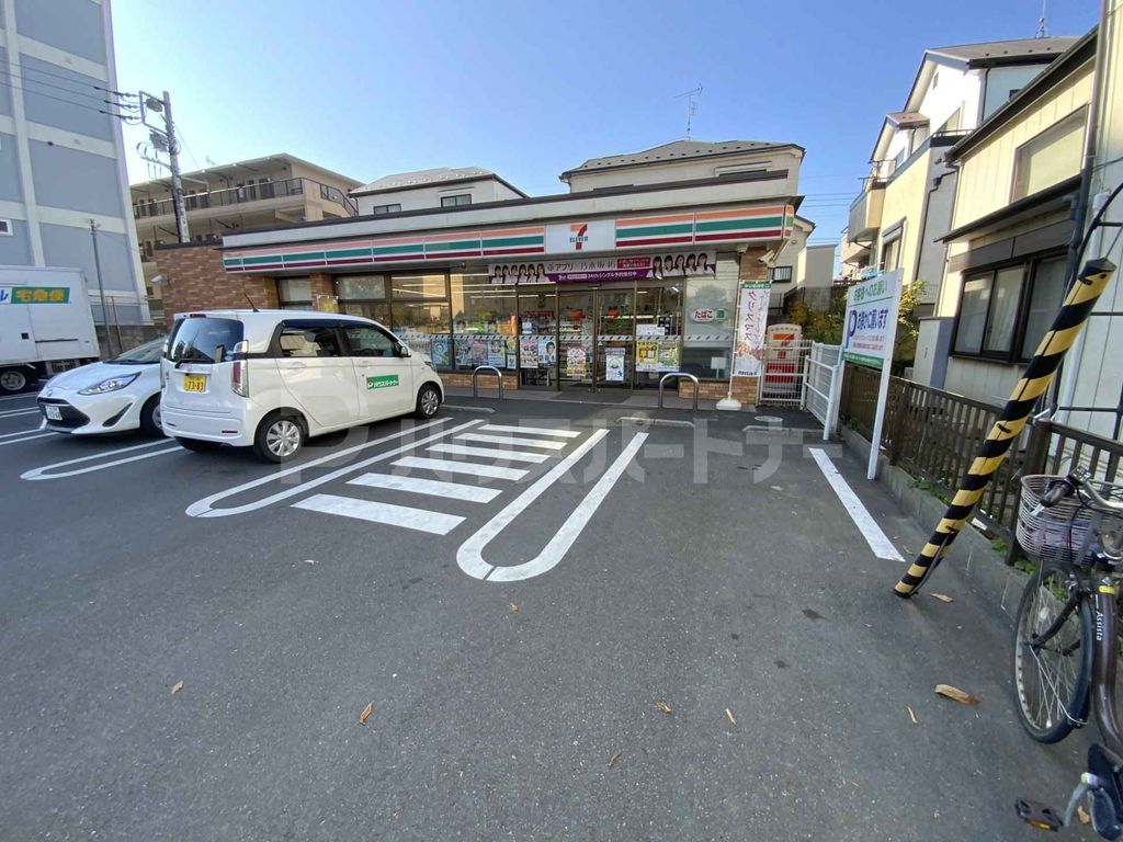 コンビニ　セブンイレブン松戸小金原団地店（コンビニ）まで1040m