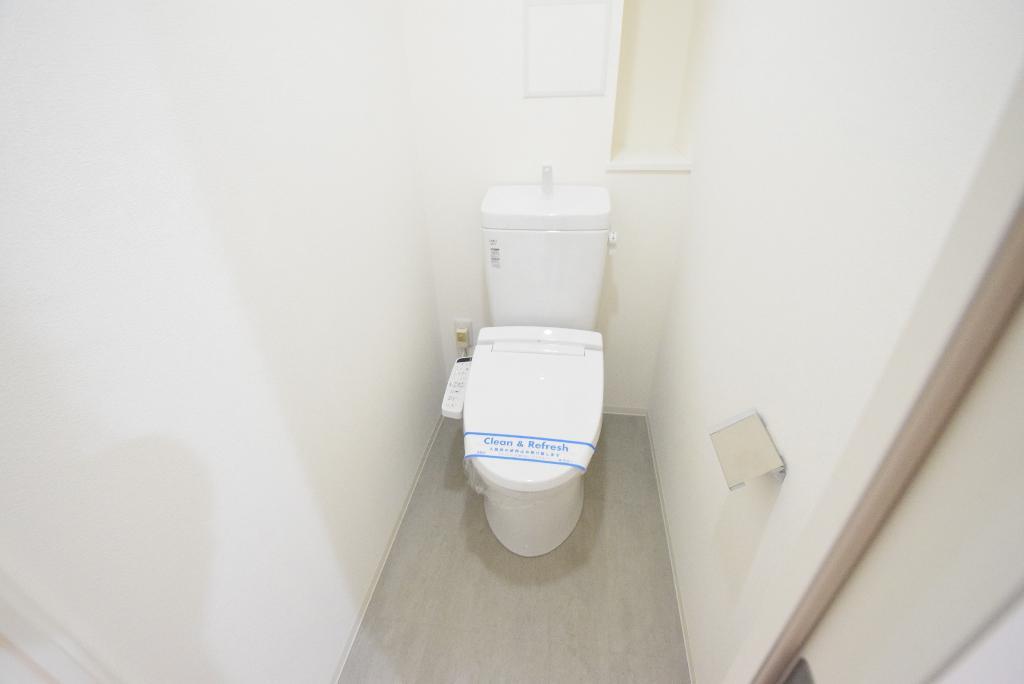 トイレ　シャワー付トイレ