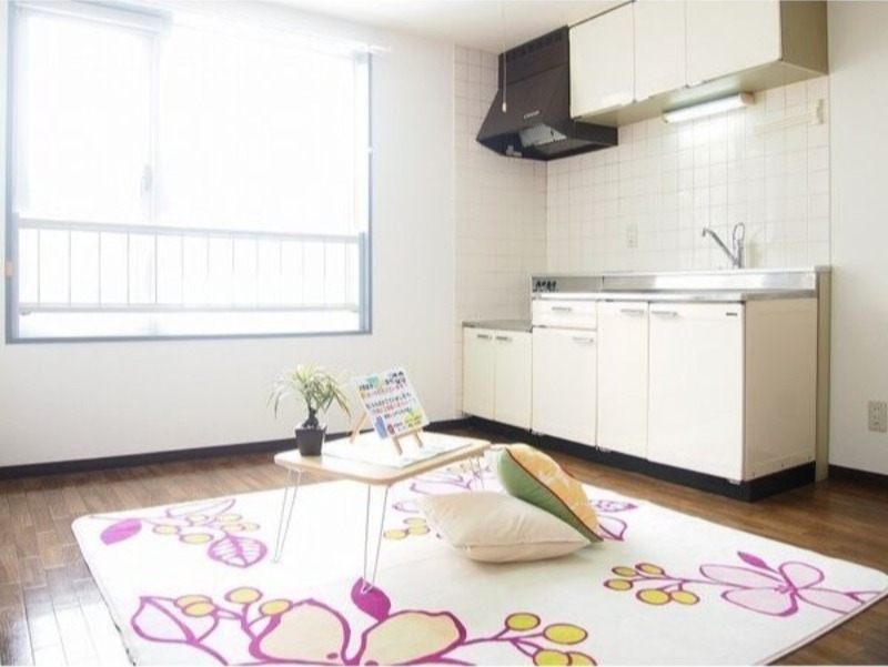 居室・リビング　モデルルーム仕様の画像です。