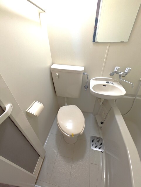 その他共有部分　敷地内屋根付き駐輪場♪