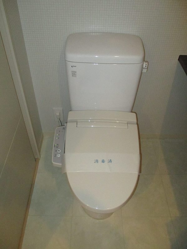 トイレ　別部屋参考写真