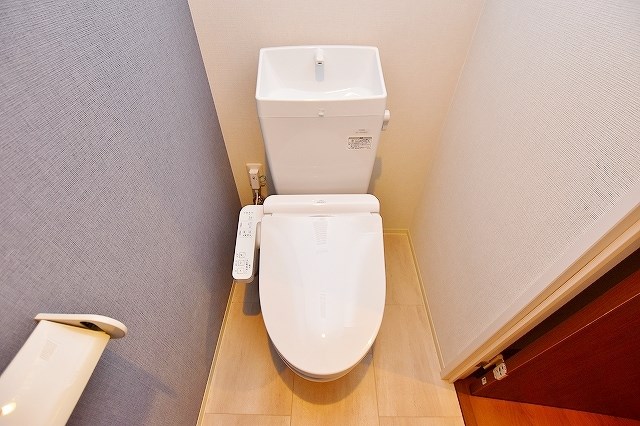 トイレ　★温水洗浄便座付トイレ★