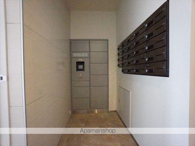 ロビー　ロビー