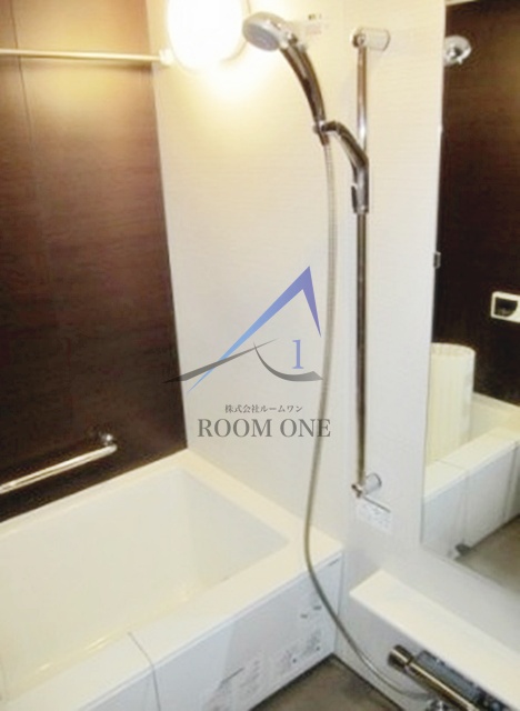 バス・シャワールーム　お風呂です。