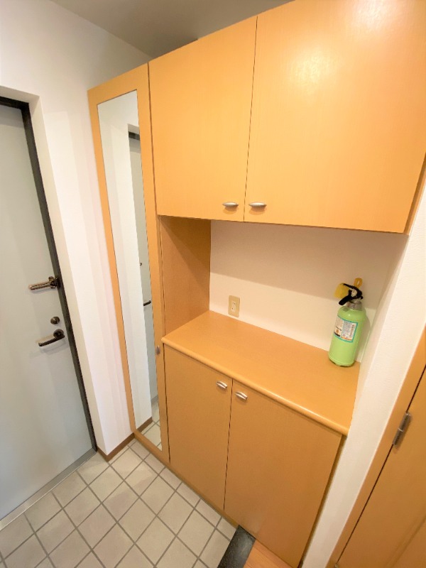 収納　シューズボックス