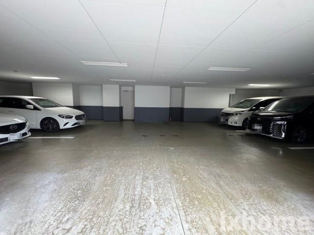 駐車場　駐車場完備です