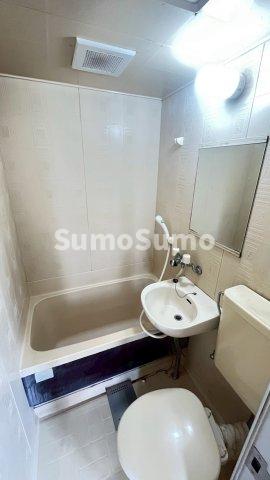 バス・シャワールーム　お風呂です