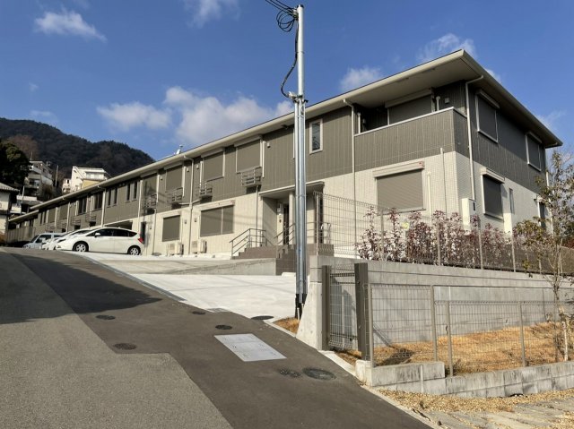 建物外観　メゾネットタイプの物件！