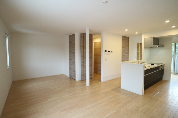 居室・リビング　23.2帖の広いリビング！