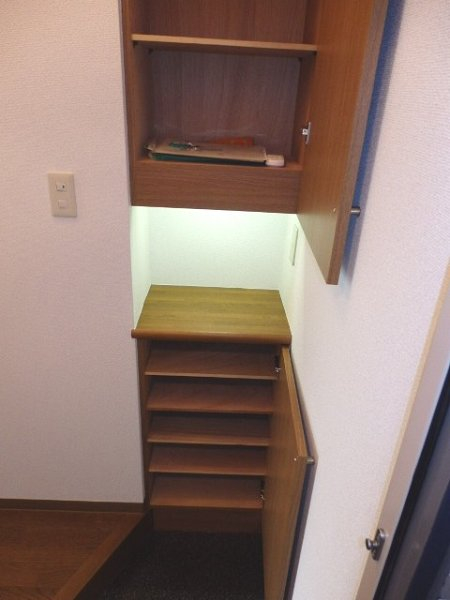 玄関　シューズボックス