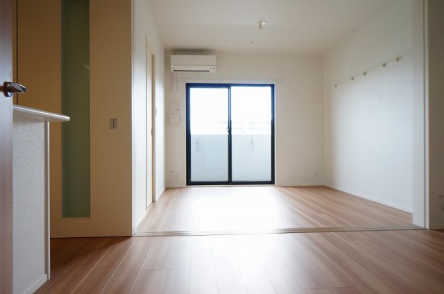 その他部屋・スペース　落ち着いて過ごせるお部屋なので、寝室にいかがでしょうか