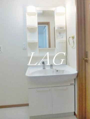 洗面設備　洗面台です。