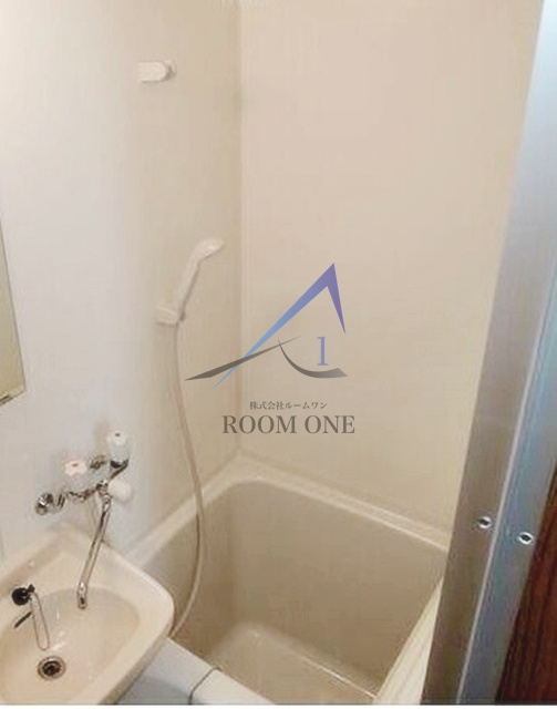 バス・シャワールーム　お風呂です。