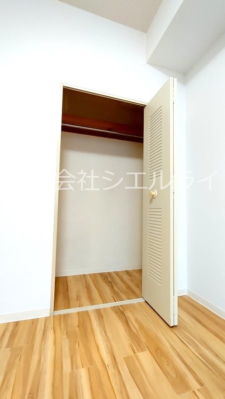 収納　室内写真は同物件内別部屋のイメージです