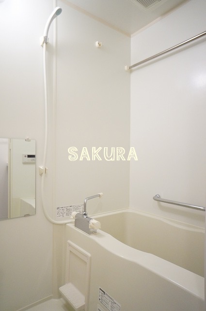 バス・シャワールーム　雨の日にも安心の浴室乾燥機付き♪