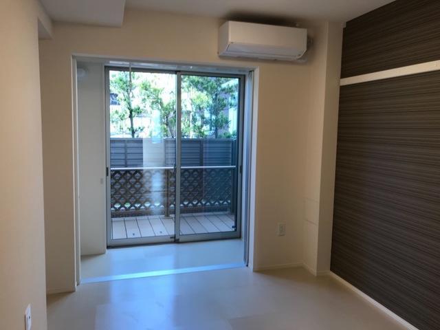 居室・リビング　洋室4帖